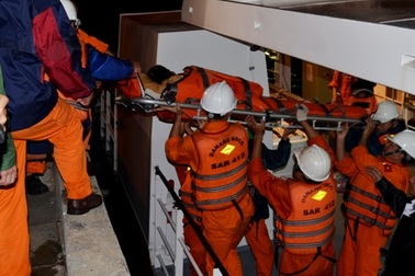 Khẩn cấp đưa tàu cứu nạn ra Hoàng Sa cứu ngư dân bị nạn