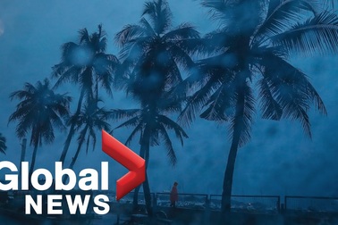 Siêu bão Goni quần thảo tan hoang Philippines