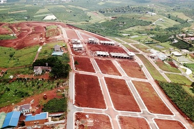 Đề xuất tách thửa quá số thành viên trong gia đình phải lập dự án