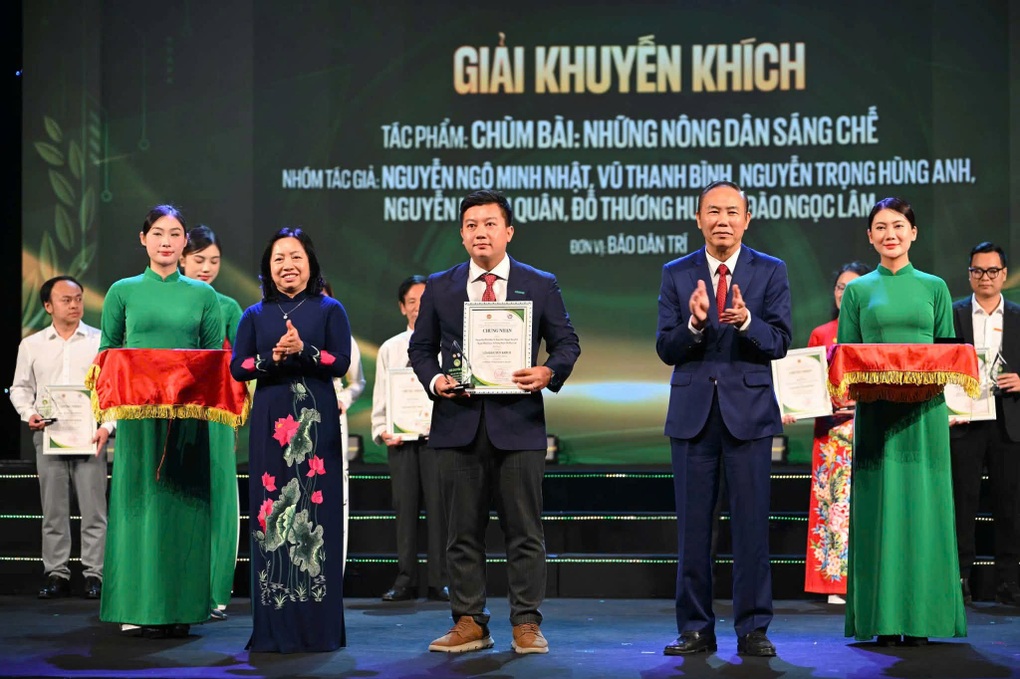 Báo Dân trí đạt giải báo chí toàn quốc về nông nghiệp, nông dân, nông thôn - 3