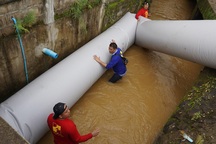 Đường ống khổng lồ có thể cứu đội bóng Thái Lan khi gặp sự cố