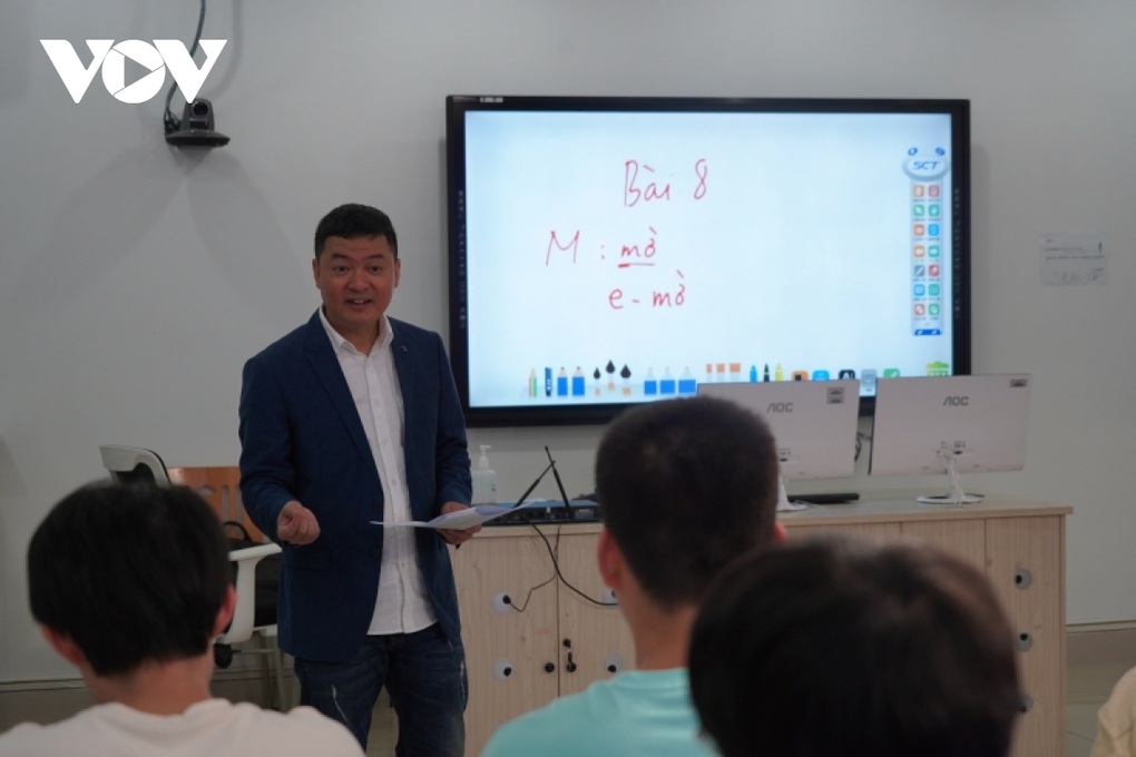 Người thầy Việt và ước vọng lan tỏa văn hóa Việt tại Trung Quốc - 1 Người thầy Việt và ước vọng lan tỏa văn hóa Việt tại Trung Quốc - 1