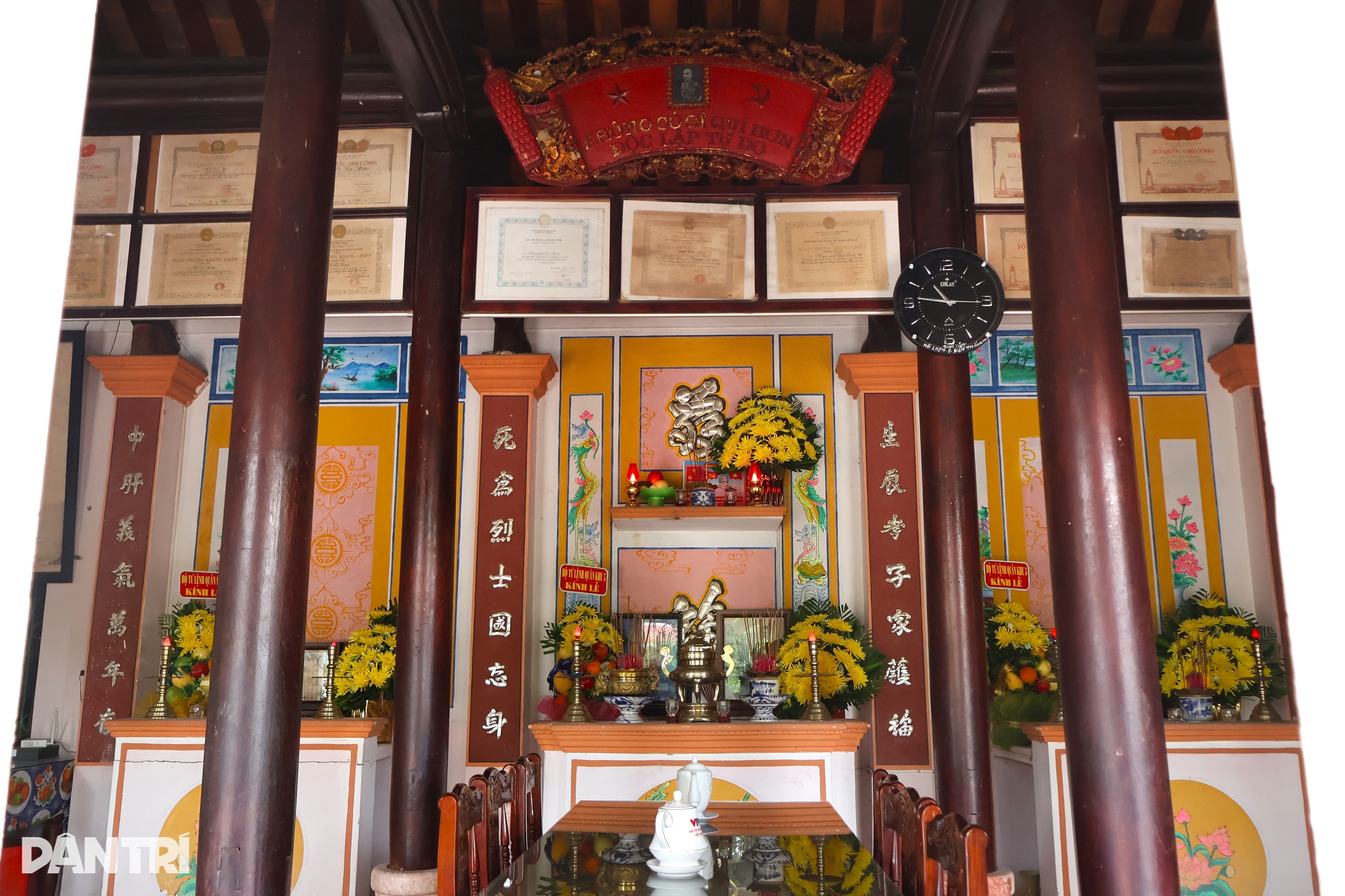 Người mẹ huyền thoại 12 lần tiễn con cháu ra chiến trường, không ai trở về - 2 Người mẹ huyền thoại 12 lần tiễn con cháu ra chiến trường, không ai trở về - 2