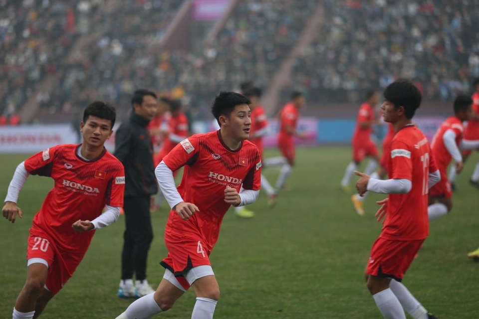 Đội tuyển Việt Nam 2-2 U22 Việt Nam: Dấu ấn lớn của Quang Hải - 24 Đội tuyển Việt Nam 2-2 U22 Việt Nam: Dấu ấn lớn của Quang Hải - 24