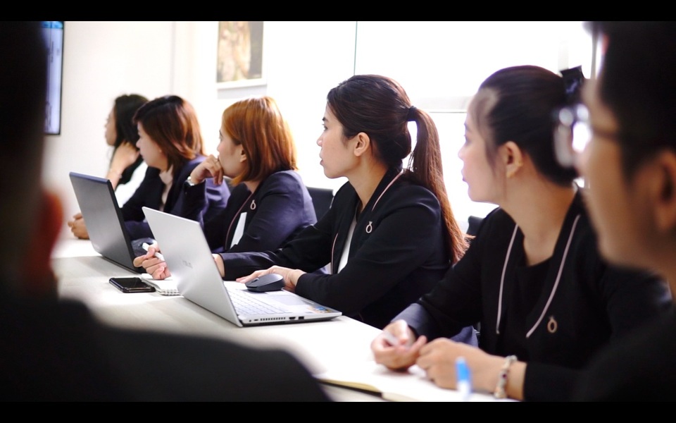 Pandora khẳng định vị thế trong ngành bán lẻ và câu chuyện phát triển đầy cảm hứng từ người đứng đầu - 3 Pandora khẳng định vị thế trong ngành bán lẻ và câu chuyện phát triển đầy cảm hứng từ người đứng đầu - 3