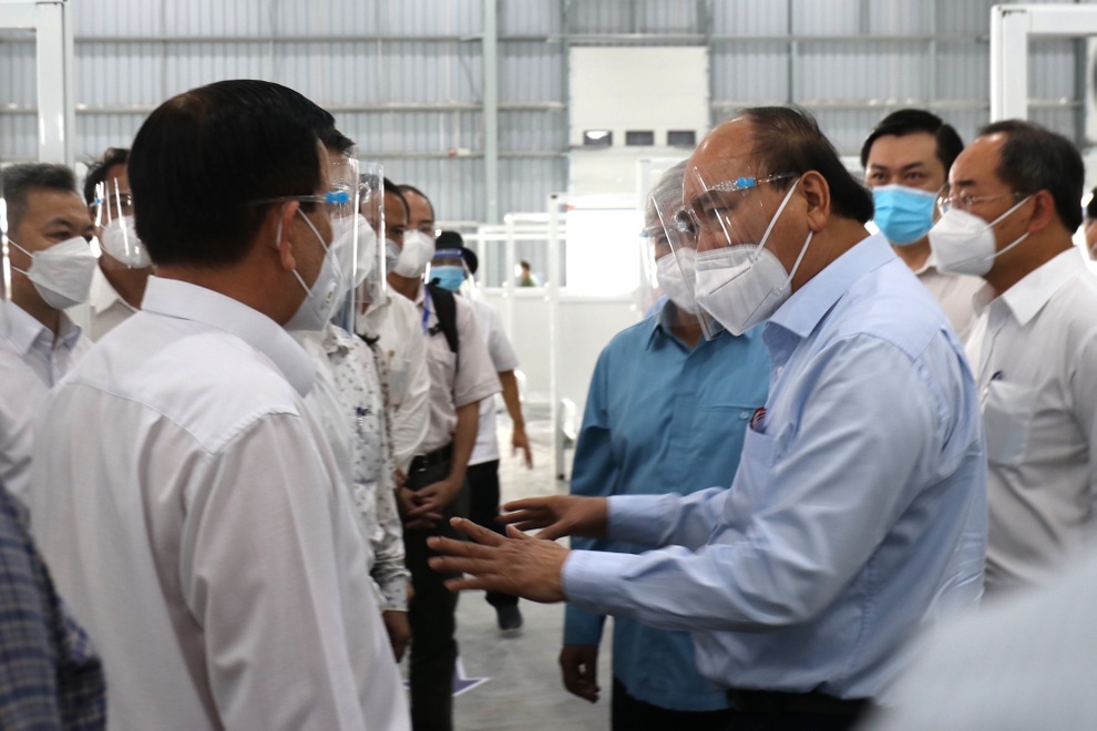 Thực hiện giãn cách quyết liệt hơn, kịp thời cứu chữa bệnh nhân Covid-19 - 5 Thực hiện giãn cách quyết liệt hơn, kịp thời cứu chữa bệnh nhân Covid-19 - 5