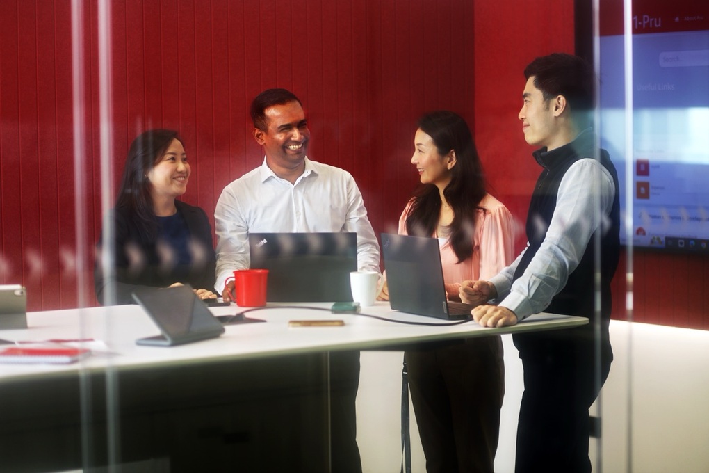 Tập đoàn Prudential công bố báo cáo tài chính thường niên năm 2023 - 2