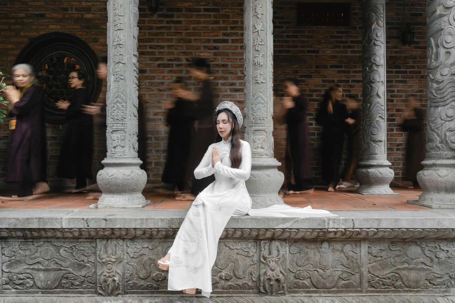 Hồ Quỳnh Hương sau cưới: Hay khoe ông xã, nói về mối quan hệ với nhà chồng - 6 Hồ Quỳnh Hương sau cưới: Hay khoe ông xã, nói về mối quan hệ với nhà chồng - 6