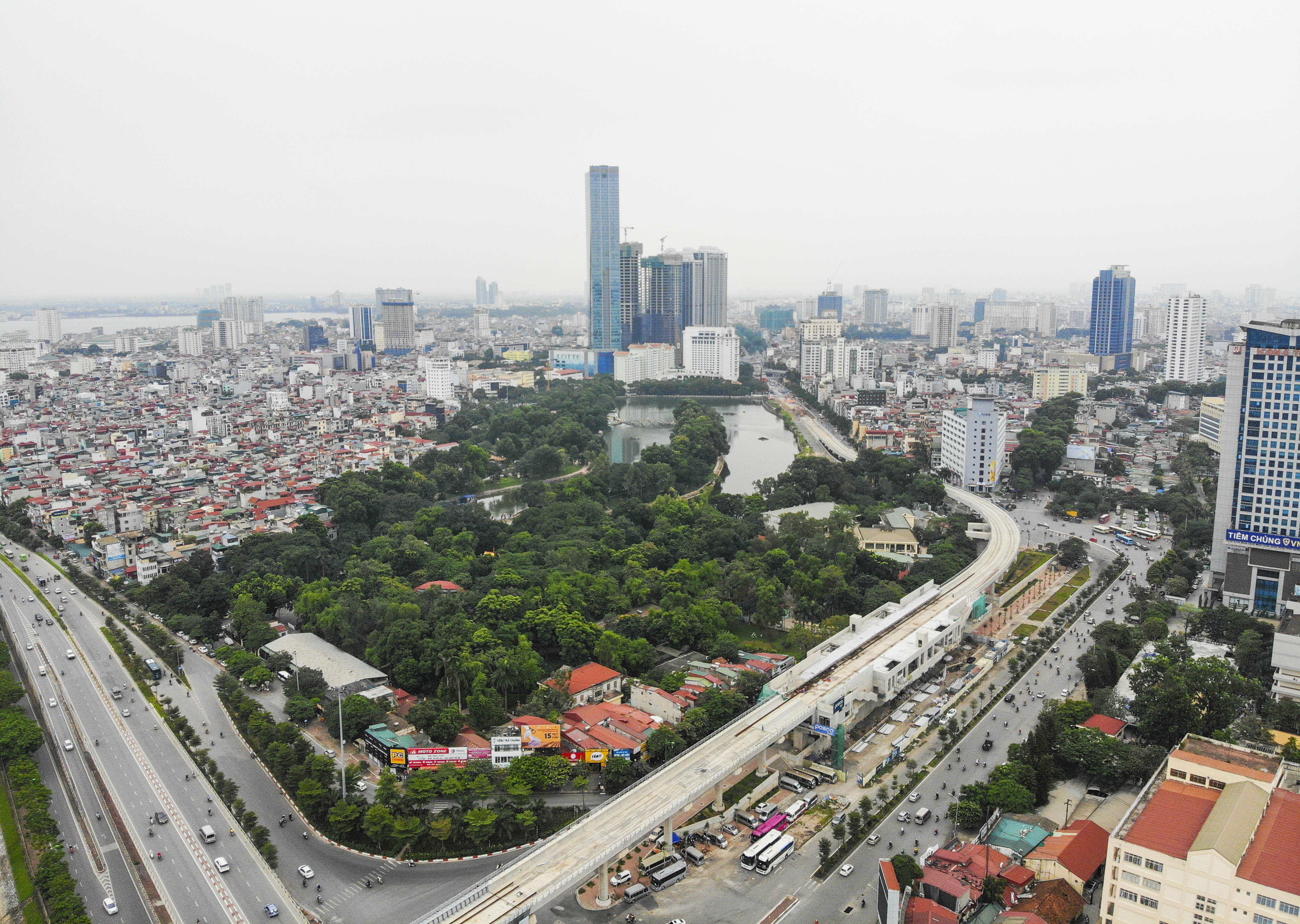 Hà Nội: Toàn cảnh con đường đắt nhất hành tinh bị chậm tiến độ - 19 Hà Nội: Toàn cảnh con đường đắt nhất hành tinh bị chậm tiến độ - 19