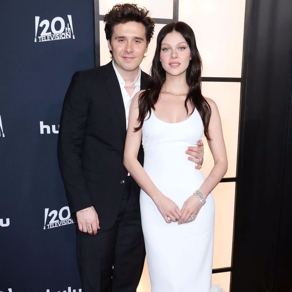 Bố mẹ vợ tỷ phú của Brooklyn Beckham bị kiện - 3 Bố mẹ vợ tỷ phú của Brooklyn Beckham bị kiện - 3