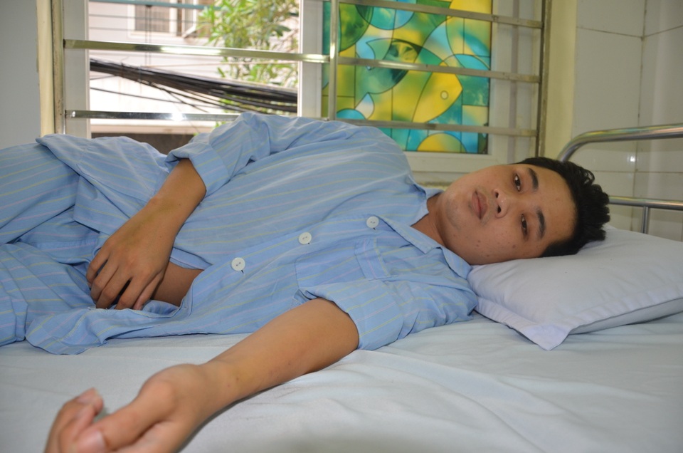 Chàng trai bị giãn cơ tim nghẹn ngào: Xin cho em thêm một lần được sống - 6 Chàng trai bị giãn cơ tim nghẹn ngào: Xin cho em thêm một lần được sống - 6