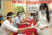 Sinh viên Báo chí chia sẻ niềm vui khi lần đầu đi bầu cử