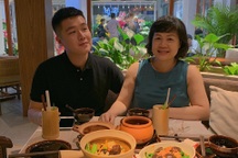 Con trai 25 tuổi tặng mẹ căn nhà chung cư Hà Nội bạc tỷ gây "sốt" mạng