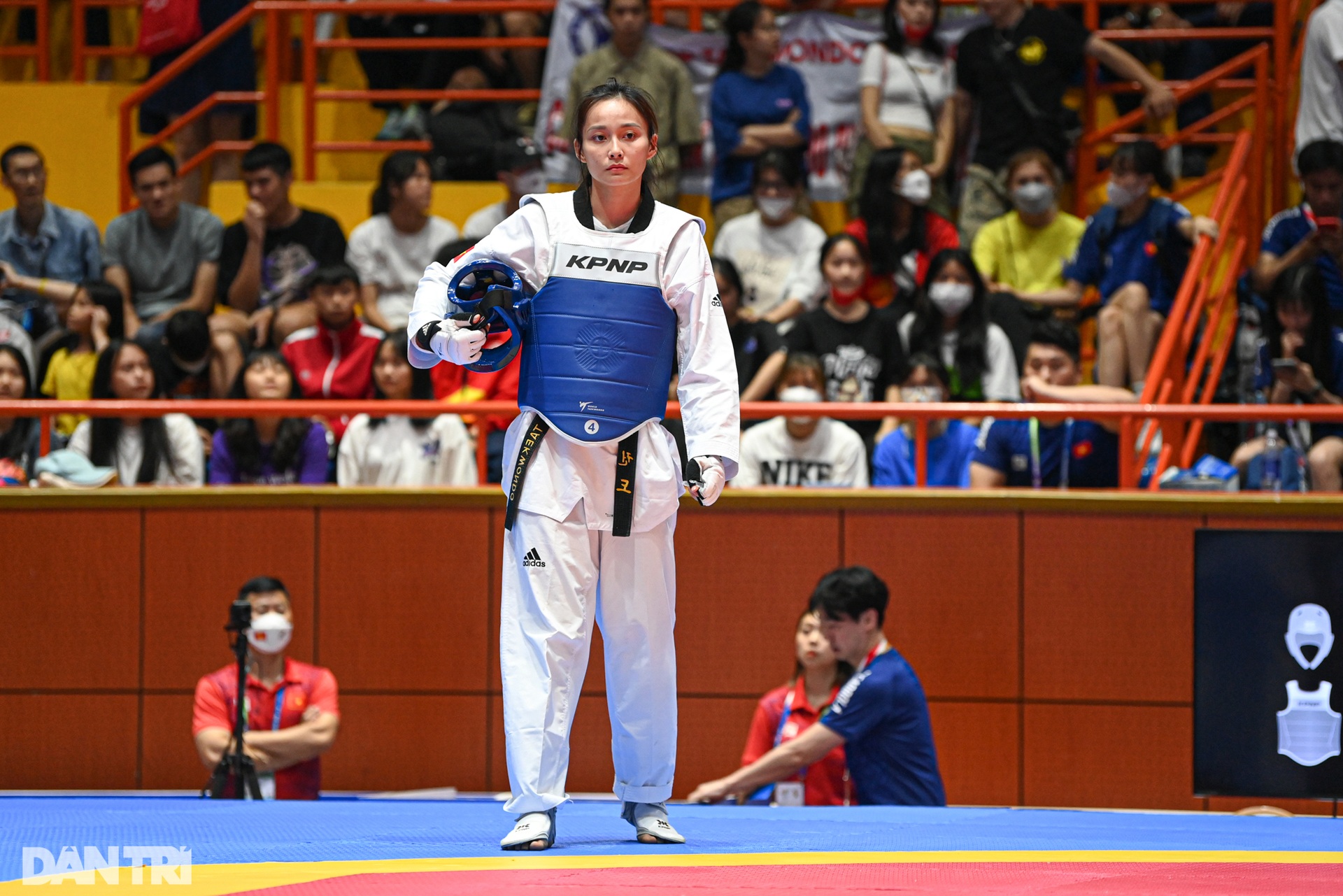 Bông hồng nở muộn của Taekwondo Việt Nam và thành quả HCV tại SEA Games - 13 Bông hồng nở muộn của Taekwondo Việt Nam và thành quả HCV tại SEA Games - 13