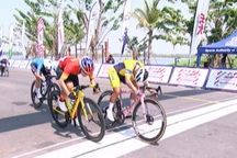 Nguyễn Thị Thật "đánh rơi" HCV xe đạp đường trường châu Á 2025