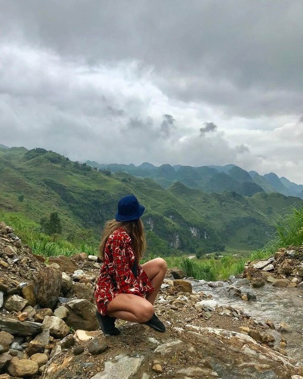 Tân Hoa hậu Hoàn vũ khoe ảnh cưỡi xe máy, đi phượt tại Hà Giang - 2 Tân Hoa hậu Hoàn vũ khoe ảnh cưỡi xe máy, đi phượt tại Hà Giang - 2