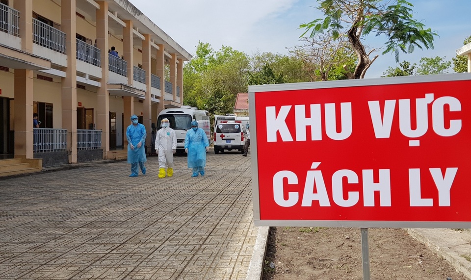 Năng lực cách ly, điều trị có đủ đáp ứng cho chống dịch Covid-19? - 1 Năng lực cách ly, điều trị có đủ đáp ứng cho chống dịch Covid-19? - 1