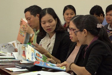 Cung ứng 40.000 bản sách mẫu phục vụ việc lựa chọn SGK mới