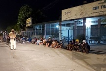 Gần 100 quái xế tụ tập đua xe trái phép trên QL1A