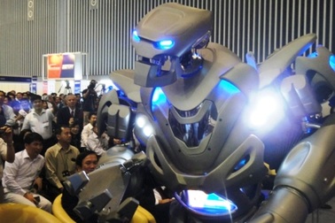Thực hư chuyện “thật, giả” của robot Titan