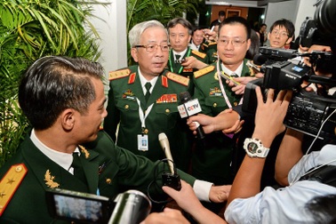 Đối thoại Shangri-La nóng từ ngày đầu