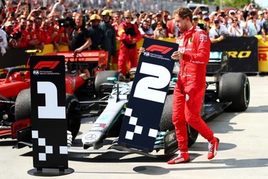 Khẩu chiến sau chặng F1 Canada: Người về nhất lại không phải người chiến thắng