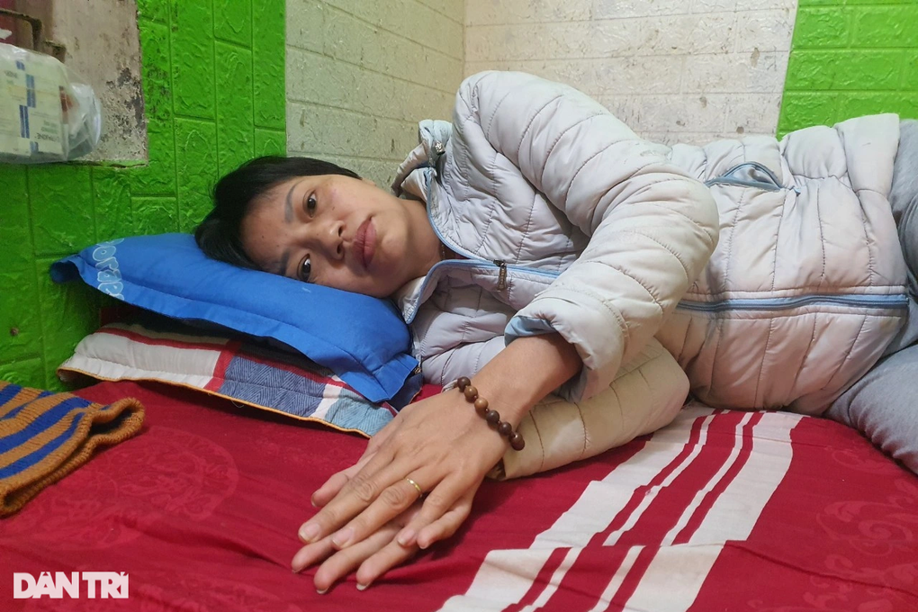 Thương cậu học trò non nớt mồ côi cha, đòi nghỉ học chăm mẹ ung thư ác tính - 2 Thương cậu học trò non nớt mồ côi cha, đòi nghỉ học chăm mẹ ung thư ác tính - 2