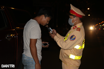 Giám đốc Sở lái xe vi phạm nồng độ cồn khai là lao động tự do