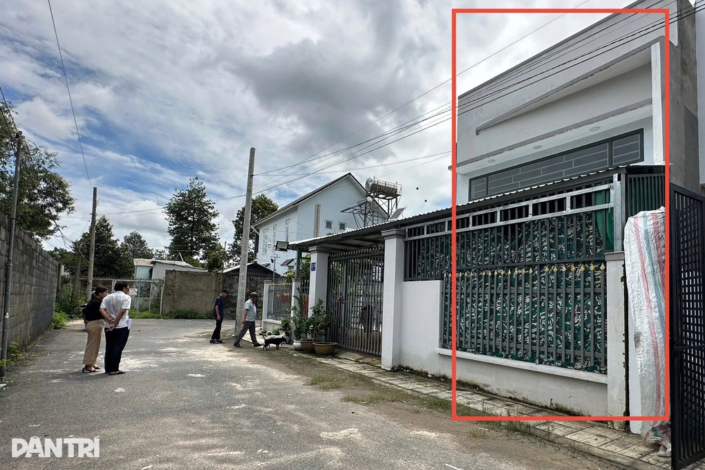 Phát hiện vụ xây nhầm nhà trên đất người khác ở TPHCM - 1 Phát hiện vụ xây nhầm nhà trên đất người khác ở TPHCM - 1