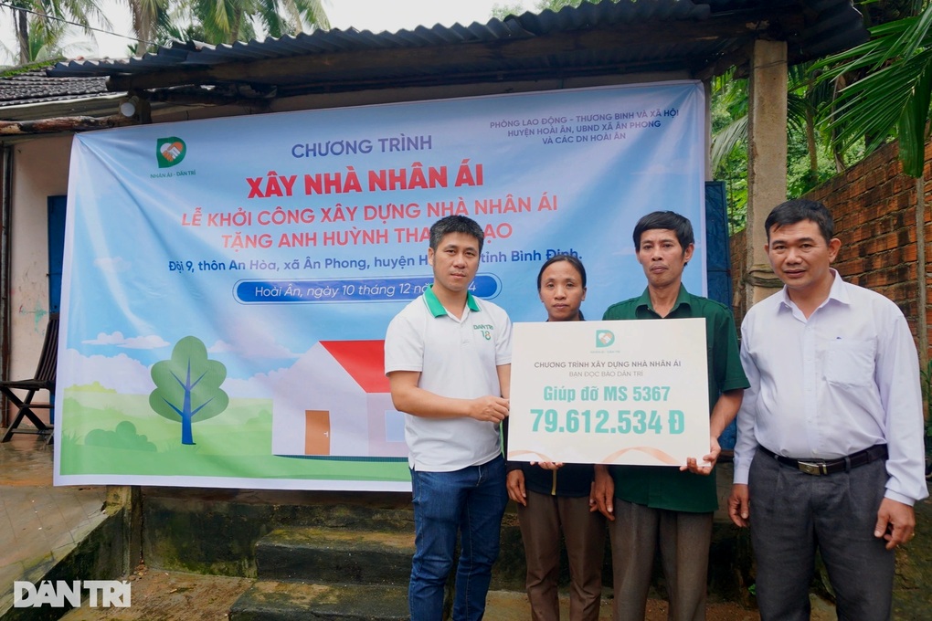 Khởi công nhà Nhân ái tặng vợ chồng sửa chuồng heo làm phòng ngủ cho con - 1 Khởi công nhà Nhân ái tặng vợ chồng sửa chuồng heo làm phòng ngủ cho con - 1