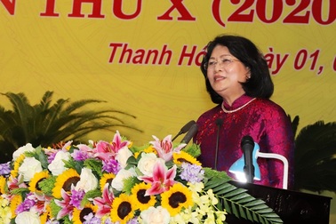 Phó Chủ tịch nước dự đại hội thi đua yêu nước tỉnh Thanh Hóa