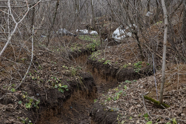 Nỗi khổ mới của binh sĩ Ukraine trong chiến hào