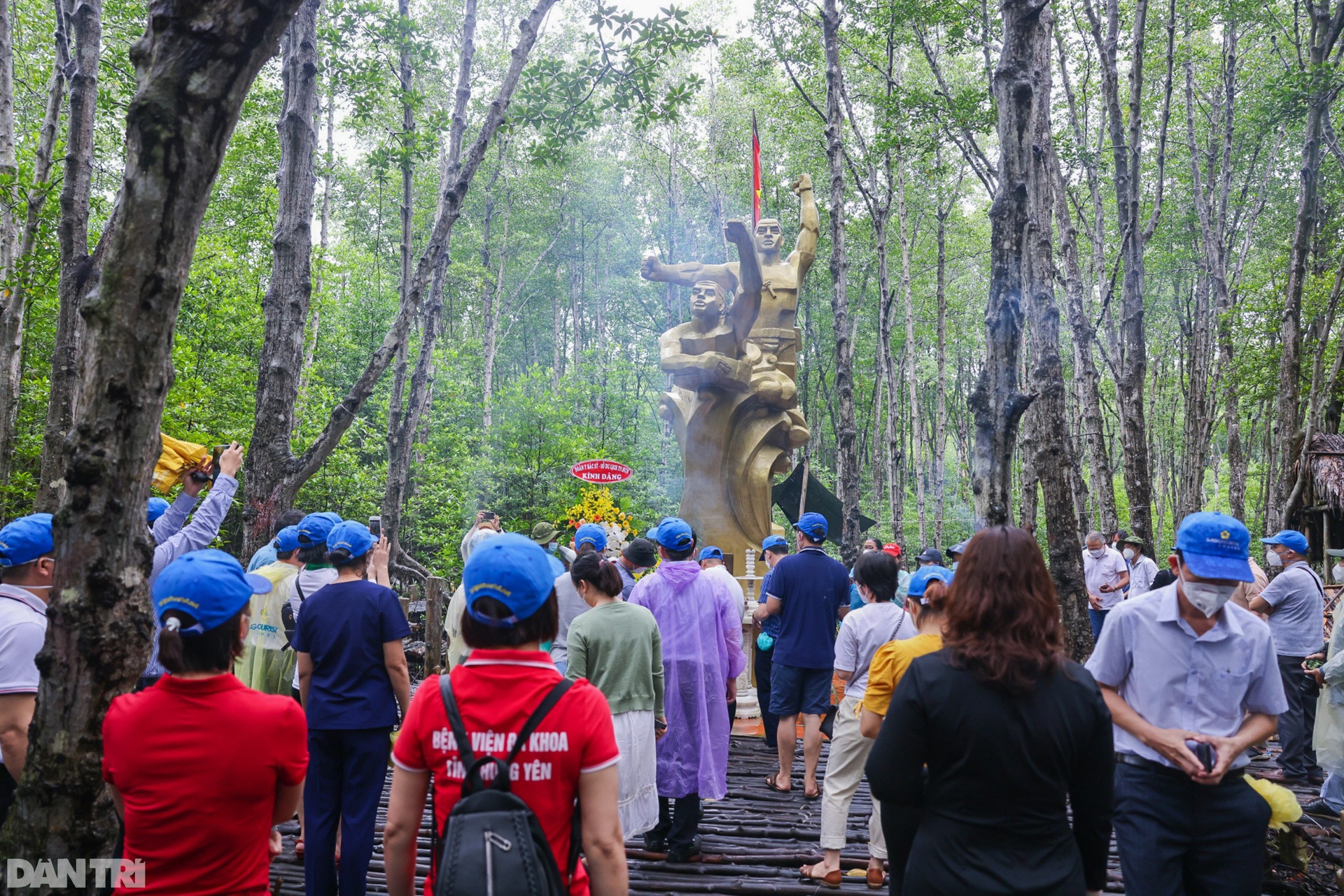 Cần Giờ, Củ Chi mở cửa du lịch, đón y bác sĩ chống dịch ở TPHCM tham quan - 4