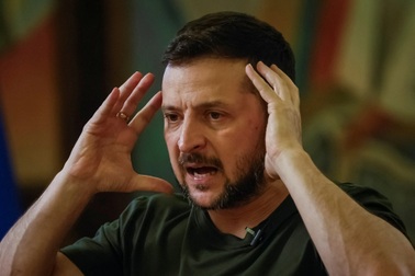 Tổng thống Zelensky: Ukraine không còn tiền để sản xuất vũ khí