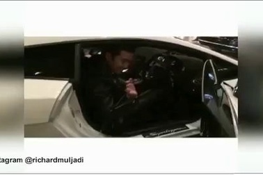 Hội con nhà giàu thế giới nghỉ hè thế nào