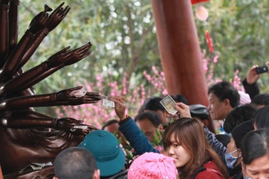 Đừng dại “ném tiền”