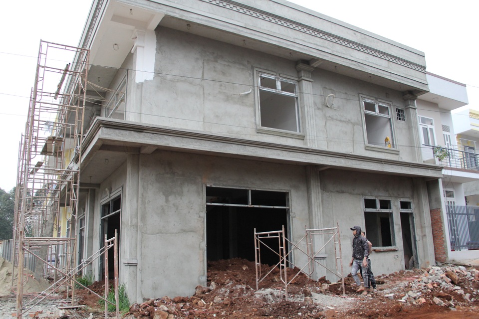 26 căn nhà bất ngờ mọc lên giữa TP Buôn Ma Thuột - 2 26 căn nhà bất ngờ mọc lên giữa TP Buôn Ma Thuột - 2