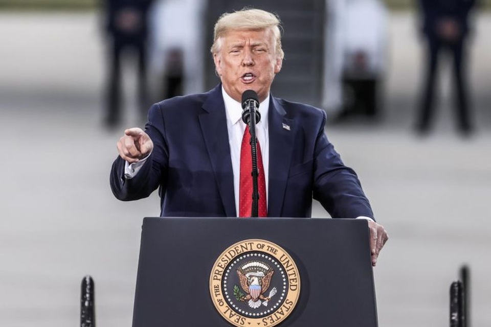 Ông Trump tuyên bố sẽ ân xá một người rất quan trọng - 1 Ông Trump tuyên bố sẽ ân xá một người rất quan trọng - 1