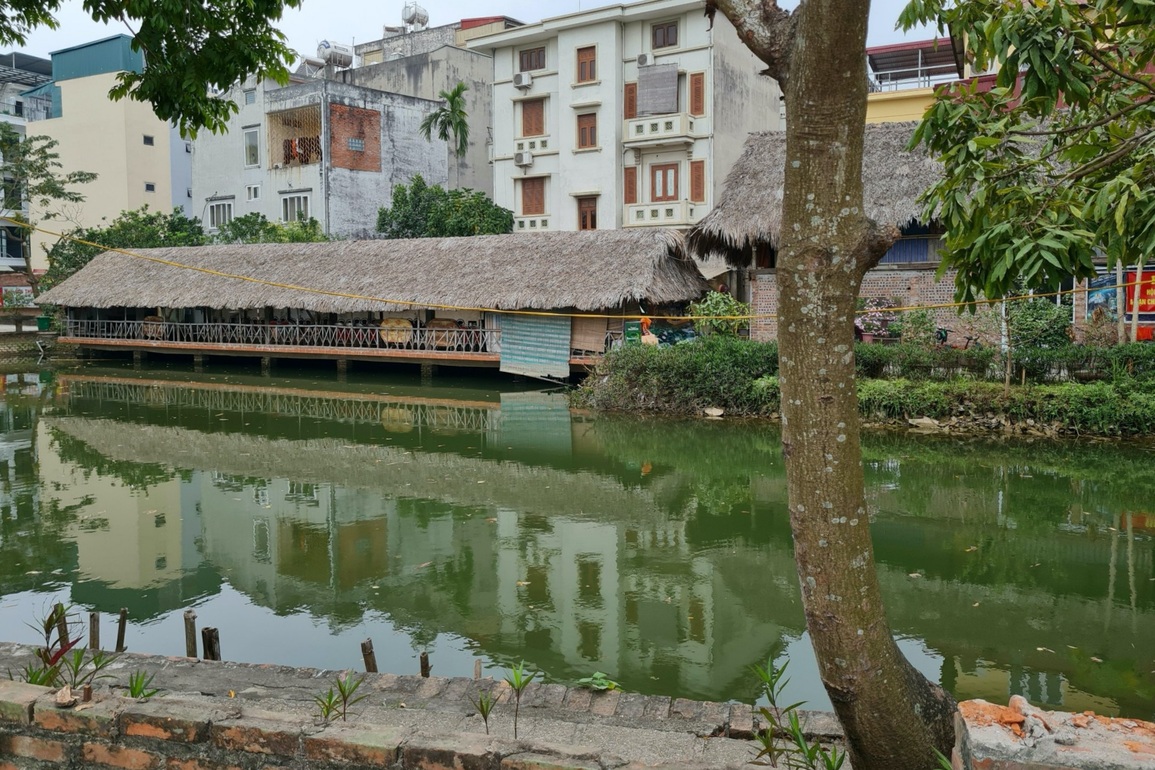 2 hồ nguy cơ bị lấp để phân lô đấu giá đất, 100 hộ dân tha thiết xin giữ - 2 2 hồ nguy cơ bị lấp để phân lô đấu giá đất, 100 hộ dân tha thiết xin giữ - 2