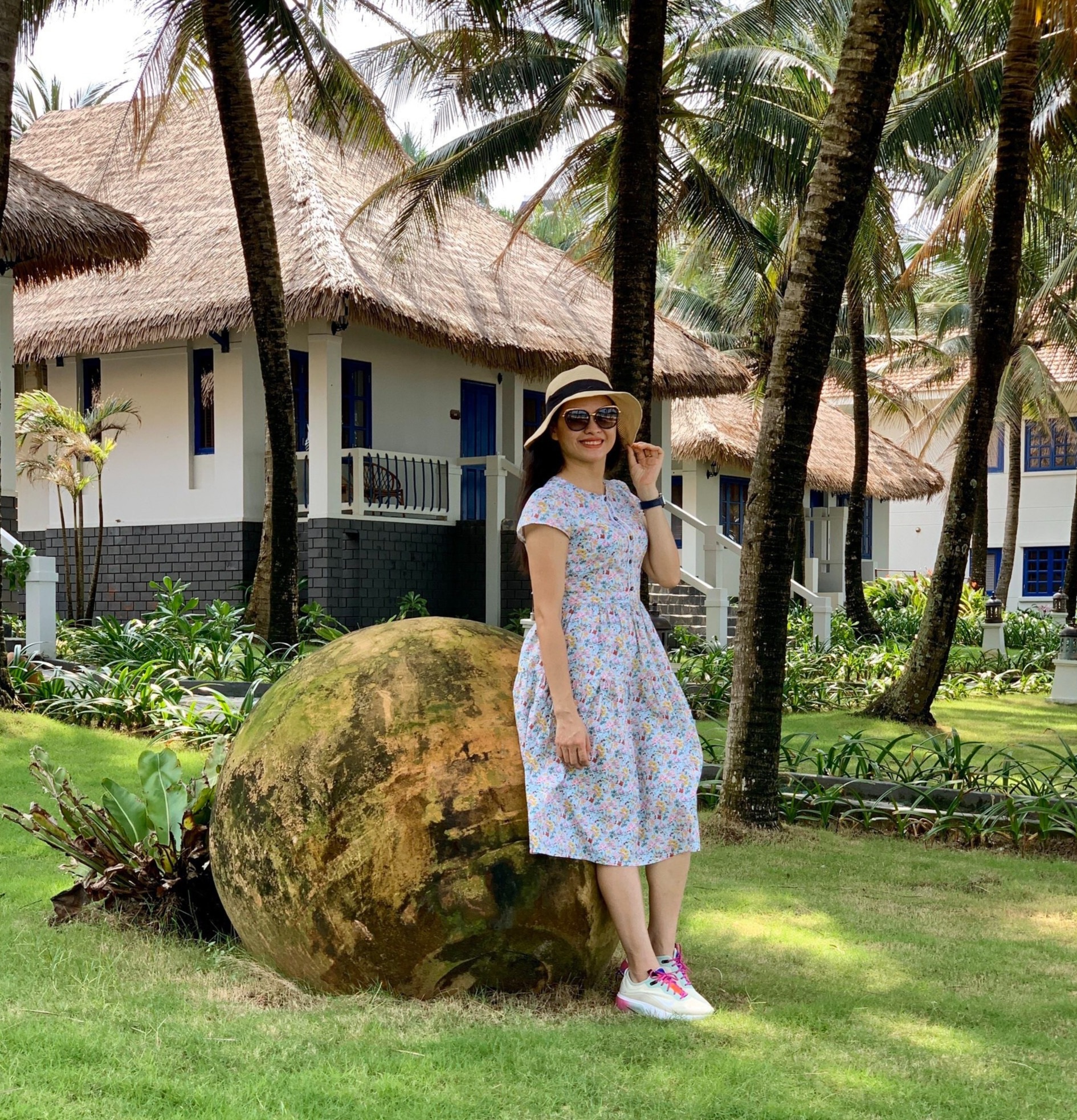 Học cách dưỡng và cắm hoa sen cực bền đẹp - 2