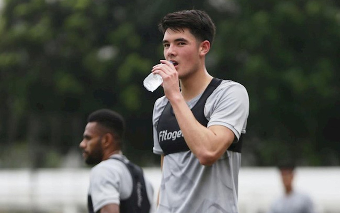 Ngôi sao thi đấu ở Anh của Indonesia bị cấm dự SEA Games - 1 Ngôi sao thi đấu ở Anh của Indonesia bị cấm dự SEA Games - 1