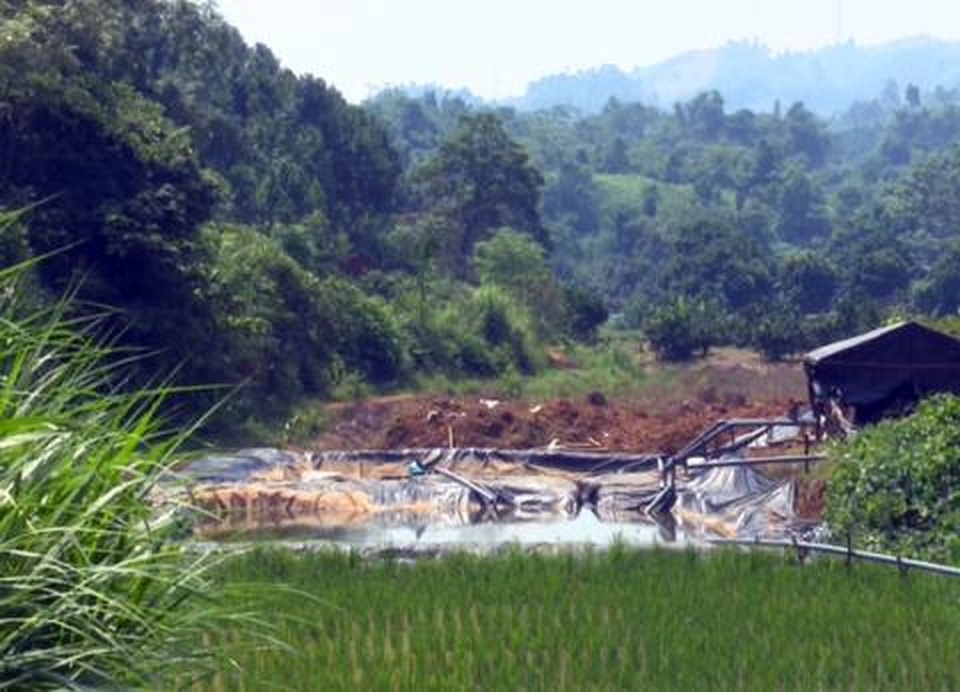 Chuyên gia Trung Quốc thăm dò đất hiếm Lào Cai: Thận trọng - 2 Chuyên gia Trung Quốc thăm dò đất hiếm Lào Cai: Thận trọng - 2