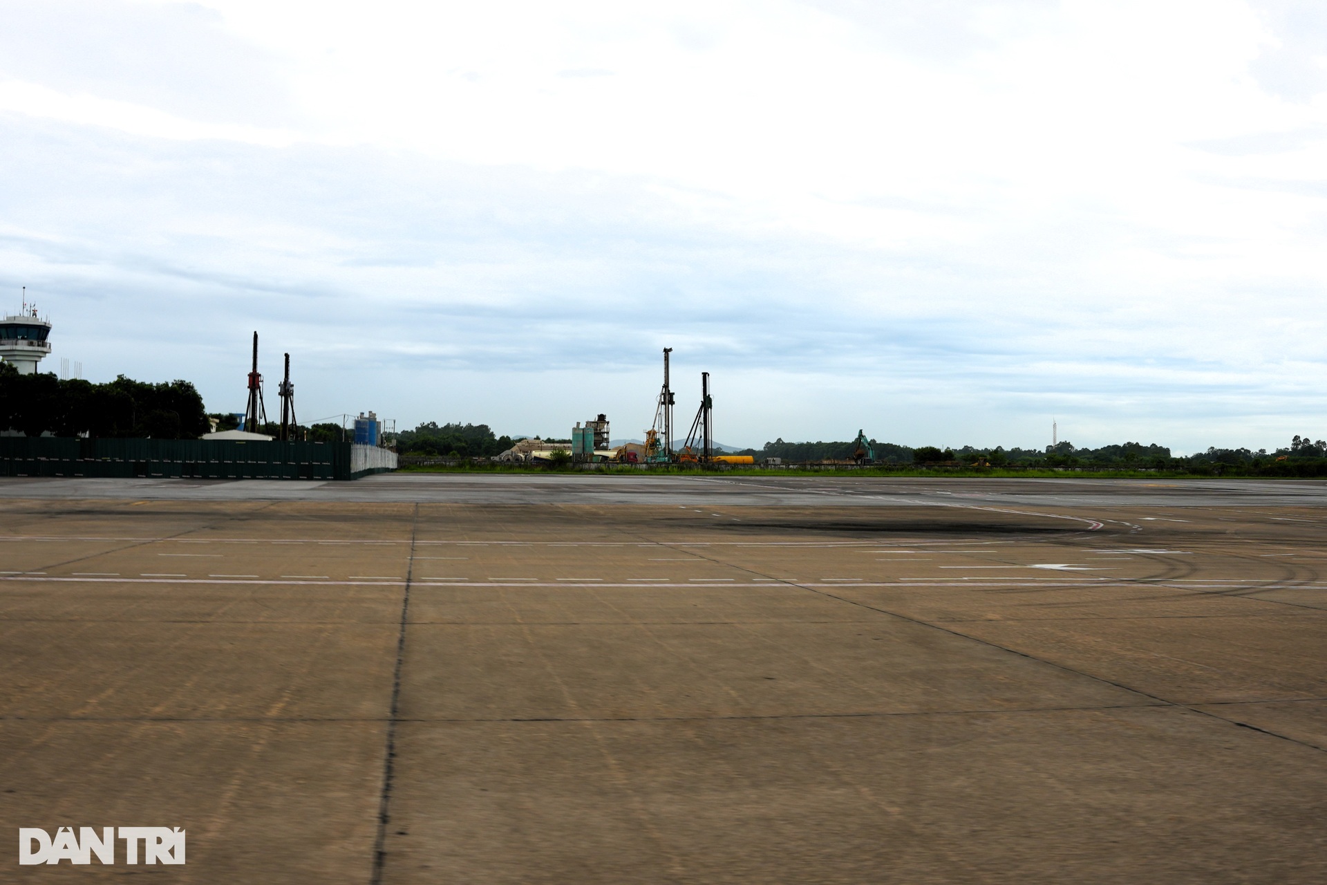 Sân bay quốc tế Vinh trong ngày đầu đóng cửa để sửa chữa - 8