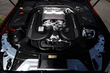 Mercedes-AMG C 63 S Estate cũng bị lôi ra "độ"