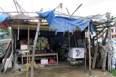 Mẹ góa con côi 6 năm đòi đất trong vô vọng