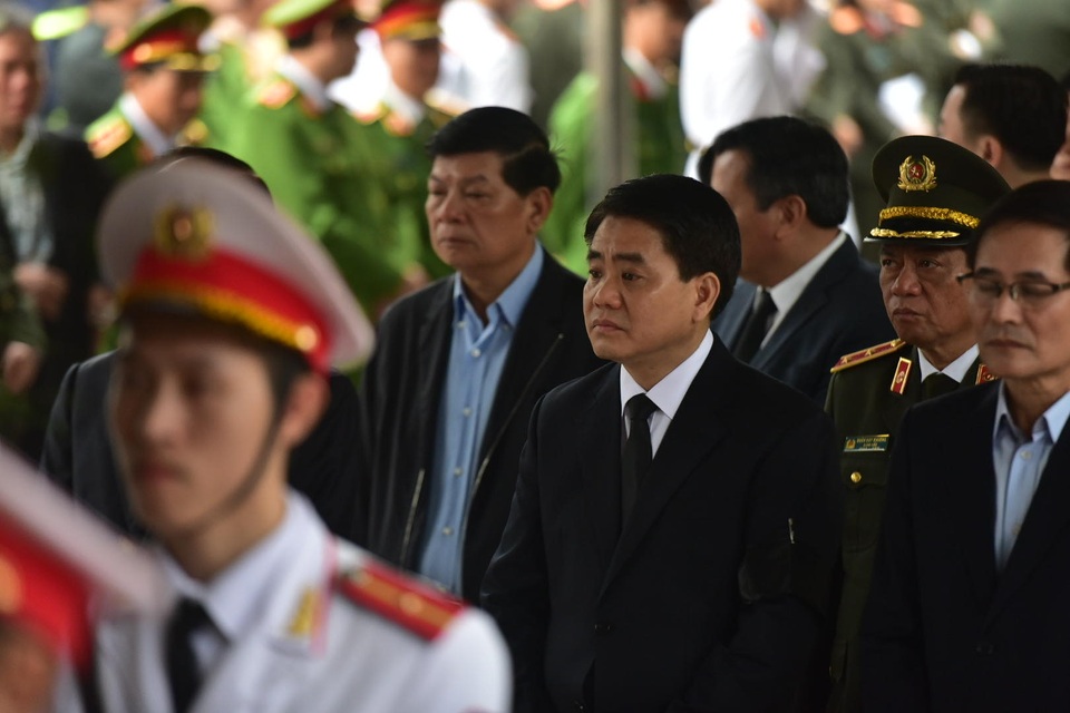 Thủ tướng viếng 3 liệt sĩ hy sinh ở Đồng Tâm - 32 Thủ tướng viếng 3 liệt sĩ hy sinh ở Đồng Tâm - 32