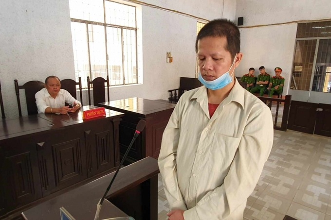 Bị cáo Hòa tại phiên tòa.