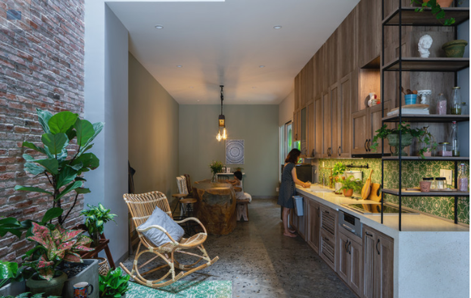 Ngôi nhà tầng mộc mà chất, nhìn đâu cũng thấy cây xanh ở Đà Nẵng - 6 Ngôi nhà tầng mộc mà chất, nhìn đâu cũng thấy cây xanh ở Đà Nẵng - 6