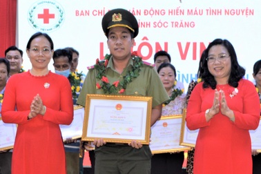 Cô giáo, chiến sĩ công an trẻ có số lần hiến máu hơn một nửa tuổi đời