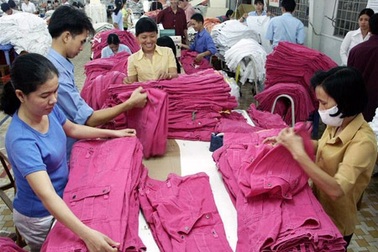 Ngành dệt may đối phó với nạn “chảy máu lao động”